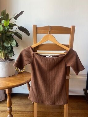 H&M Brown Ribbed Short Sleeve Top
